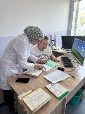  On May 29, 2025, Z.M. Pernebaeva, endocrinologist of Tashkent branch of RSNPMCE named after academician Y.H. Turakulov, curator of Sergeli district, inspected the service of SP 68 of Sergeli district.