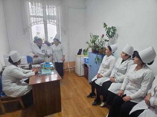 Treatment procedures for endocrinological diseases in accordance with 6 nosological reference books and the DMED system were studied and explained to general practitioners