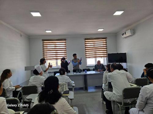 On November 17-19, he sent the deputy director for medical work, Doctor of Medical Sciences Narimova G.D., regional curator, to the Khorezm region.