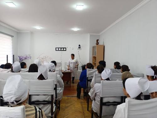 On 23.02.2026, a lecture by an endocrinologist of the 27th SP of the Yashnobod district of Tashkent city was held in the 27th SP of the Yashnobod district