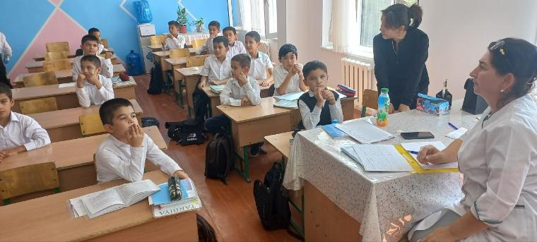 В  Бухарской области  сотрудники эндокринологического диспансера провели медицинские осмотры.