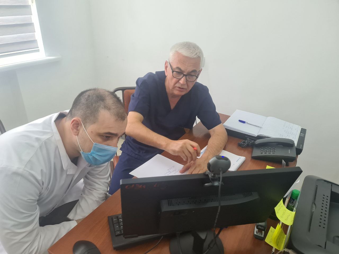 Консультация специалистов РСНПМЦ Эндокринологии с использованием телемедицины.