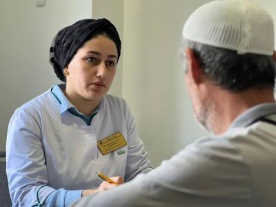 Mukhamediva M.I., an employee of Bukhara Regional Endocrinologic Dispensary, conducted a seminar for primary care nurses in SP №4.