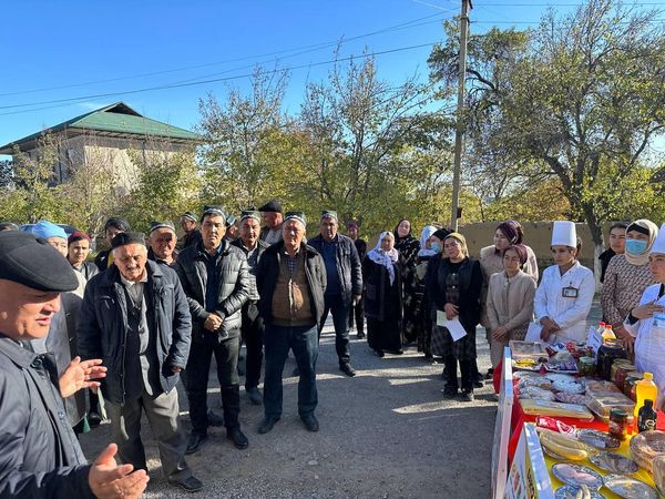 Инсон қадри учун! 40 ёшдан ошган аҳоли ўртасида Қандли диабет ва диабетга оид касалликларни барвақт аниқлаш бўйича РИЭИАТМ Наманган филиали бош врачи иштирокида