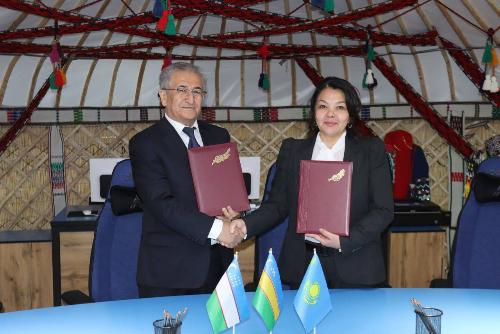 A group of professional medical workers arrived from the Republic of Kazakhstan.