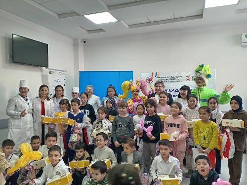 For human dignity!  On the occasion of November 14, 2024 - World Diabetes Day, the staff of the Tashkent City Branch of the Tashkent RSSPMCE 